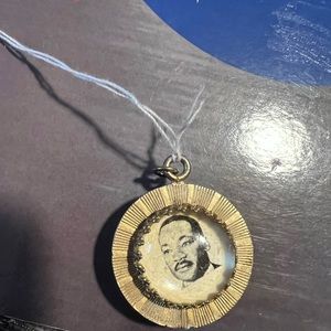 Vintage charm with MLK and Kennedy